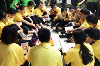 �X��֮·-��һ���������}�r���R�ϵ����^���Լ��Đۉ򲻉�